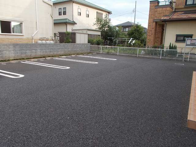 2/10 駐車場