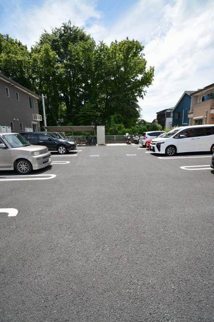 14/20 駐車場