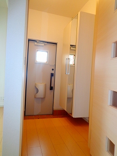 6/20 玄関