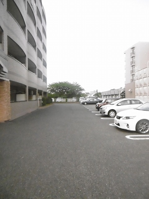 20/26 駐車場