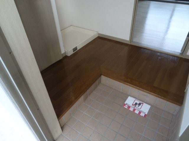 22/22 エントランス