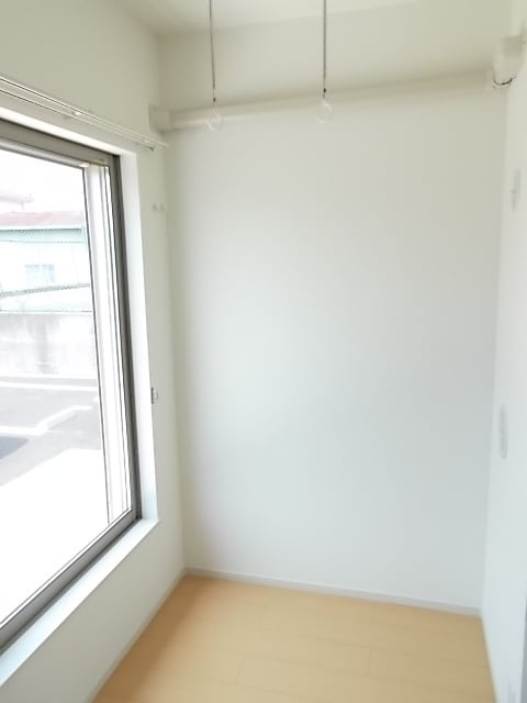 13/23 バルコニー