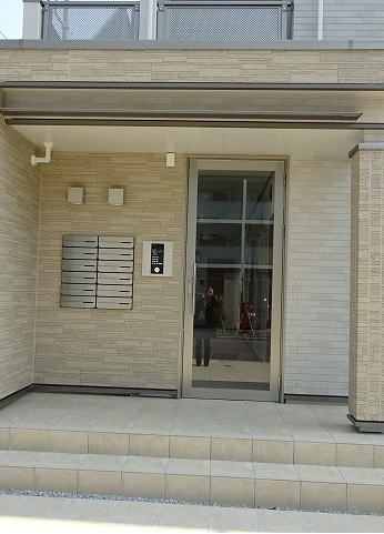 2/11 エントランス