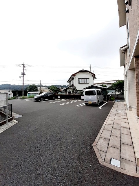 14/20 駐車場