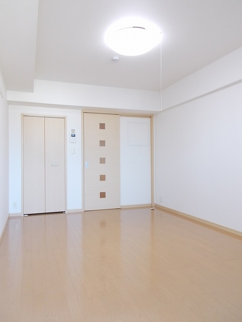 14/20 駐車場
