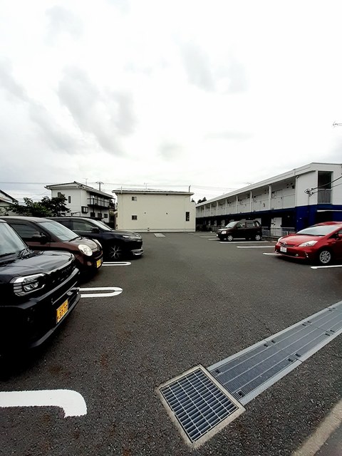 14/18 駐車場