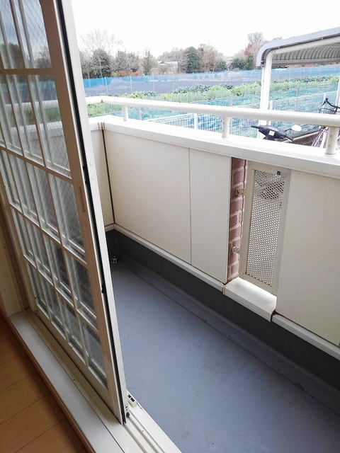 14/28 バルコニー