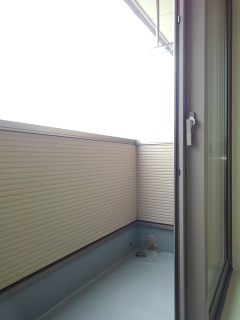 13/23 バルコニー