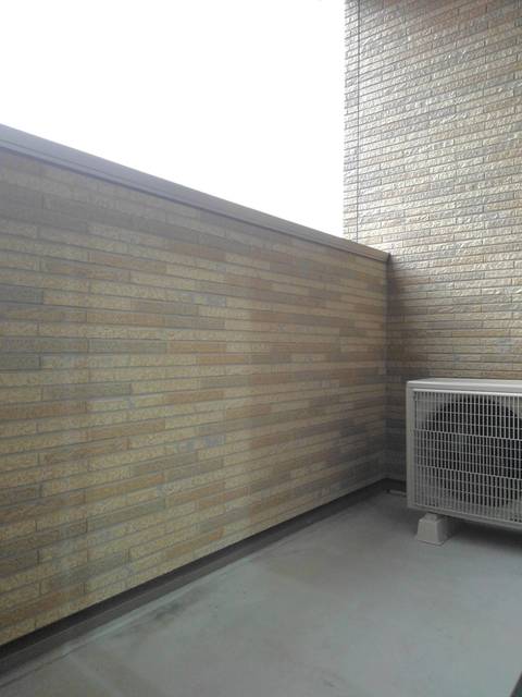 13/20 バルコニー