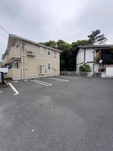 14/20 駐車場