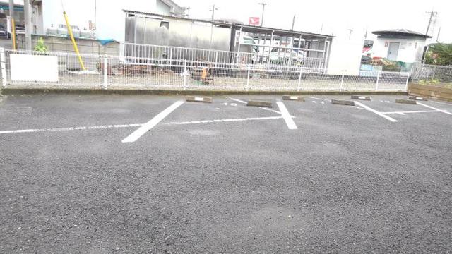 14/20 駐車場