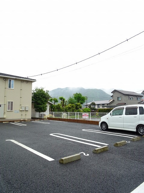 2/8 駐車場