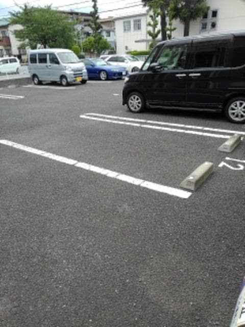 2/8 駐車場