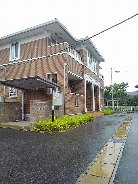 21/27 エントランス