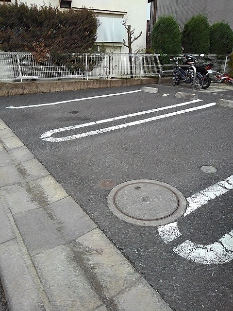 17/26 駐車場