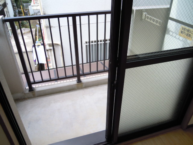 17/28 バルコニー