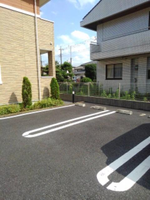 14/20 駐車場