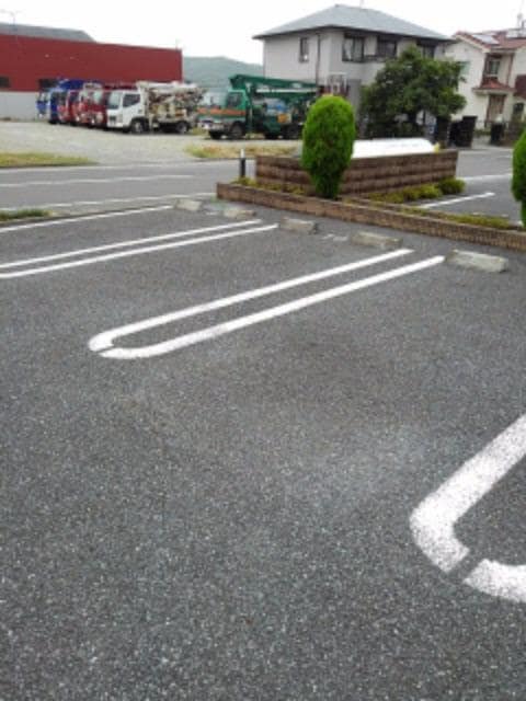 14/20 駐車場
