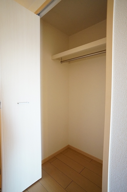 13/22 エントランス