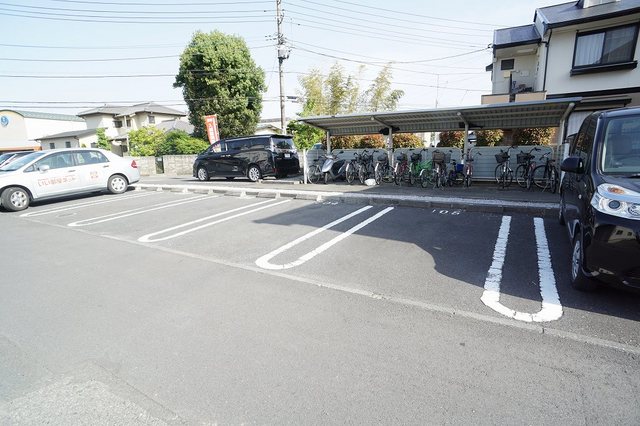 16/22 駐車場