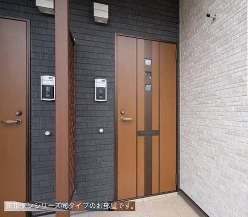 2/8 エントランス