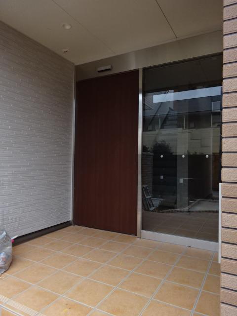 13/20 エントランス