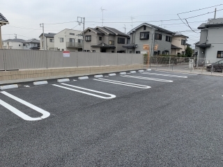 3/7 駐車場
