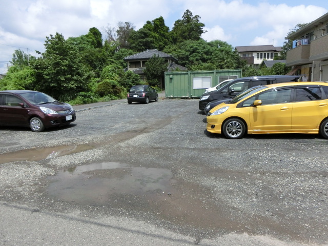 2/10 駐車場