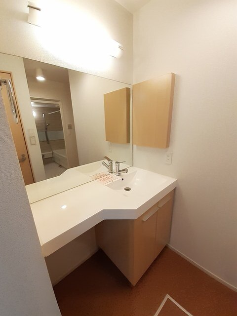 17/30 洗面
