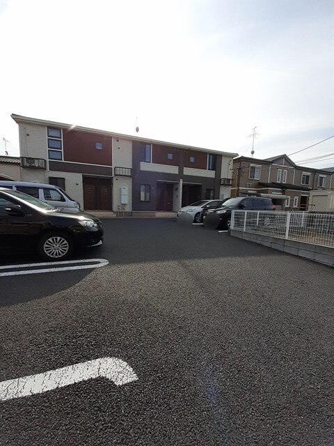 28/30 駐車場
