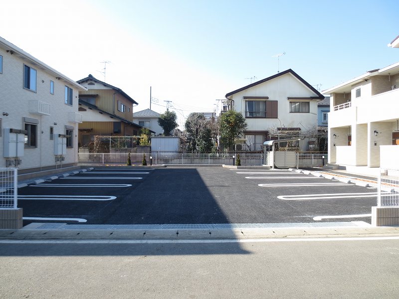 3/7 駐車場
