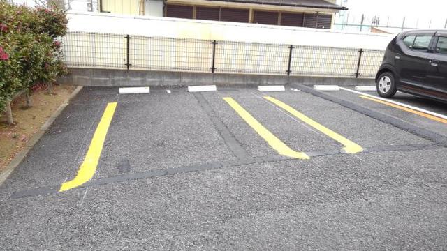 14/20 駐車場