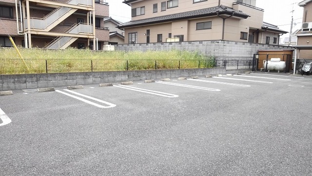 14/22 駐車場