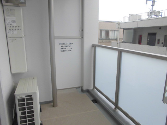15/30 バルコニー