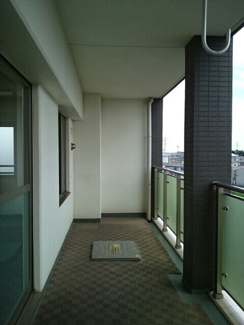 15/28 バルコニー