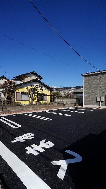 23/30 駐車場