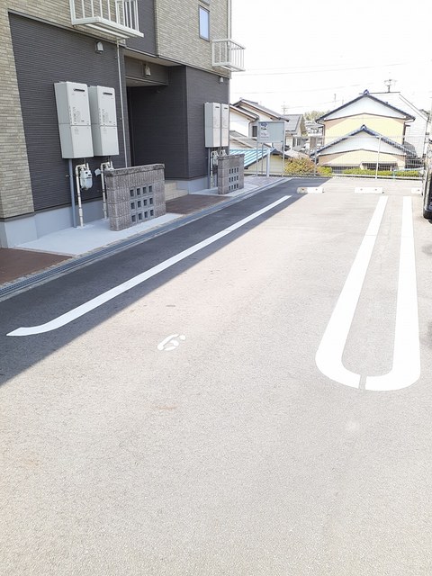 14/20 駐車場