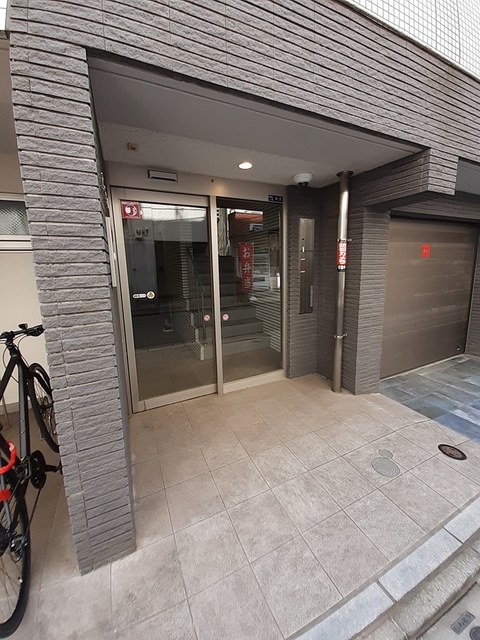 2/8 エントランス