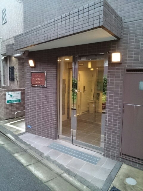 14/24 エントランス