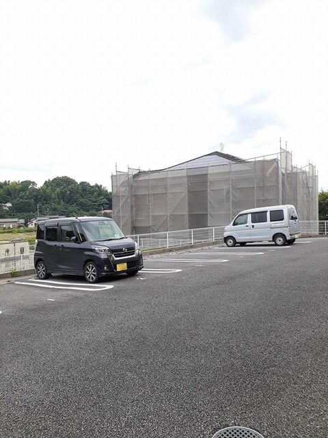 14/20 駐車場