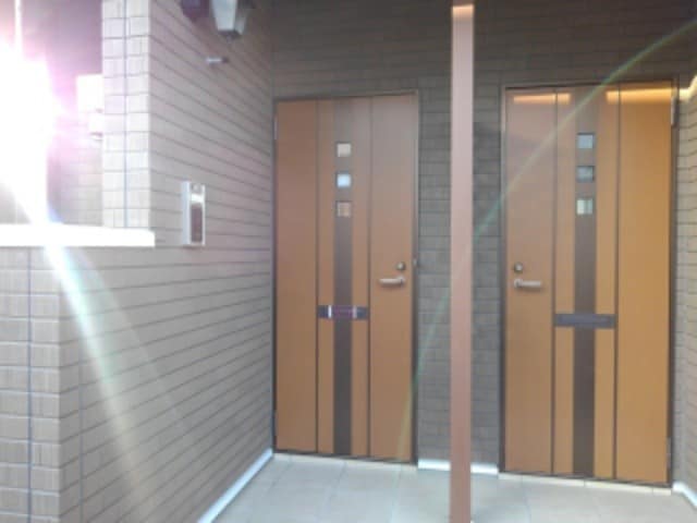 16/22 エントランス