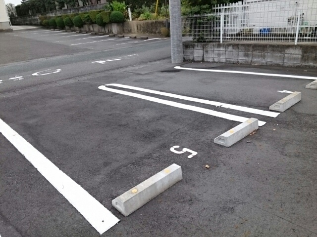 14/20 駐車場