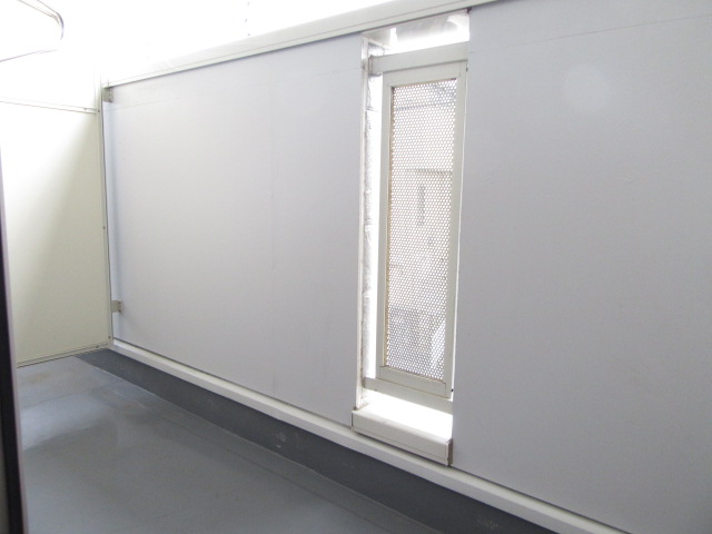 16/28 バルコニー