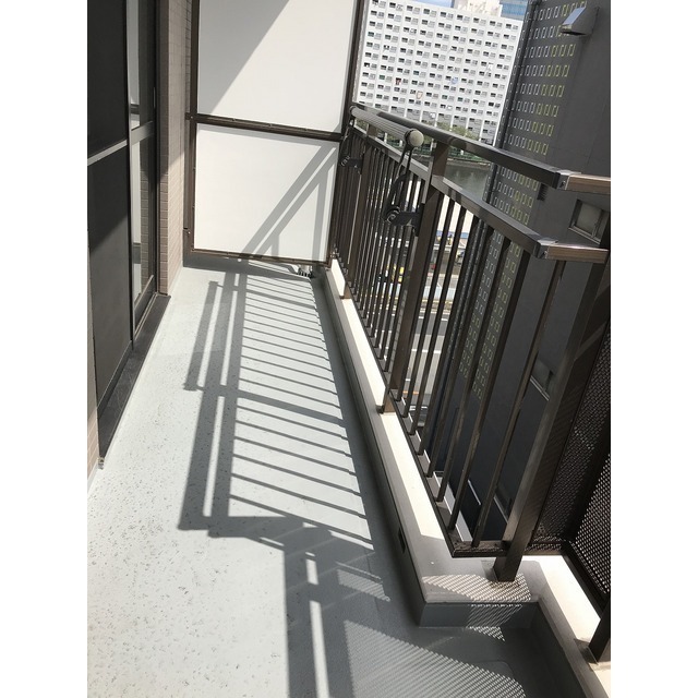 15/27 バルコニー