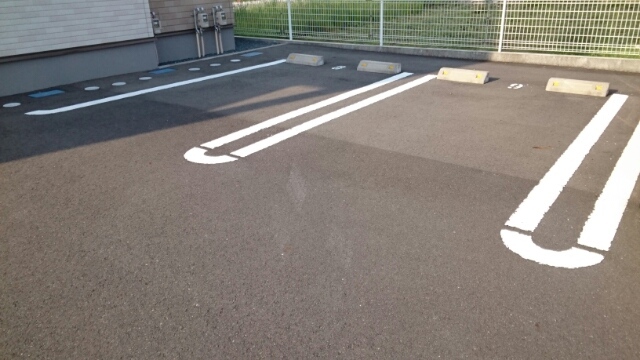 14/20 駐車場