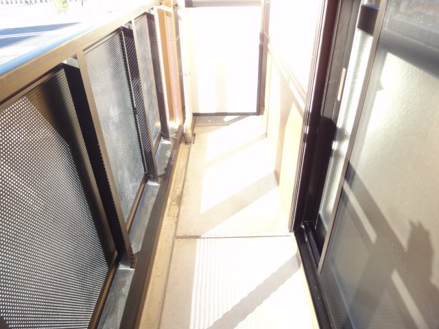 13/30 バルコニー