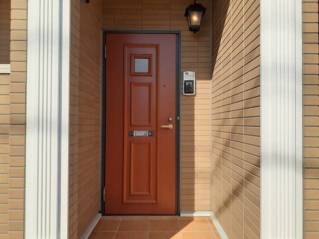 23/30 エントランス