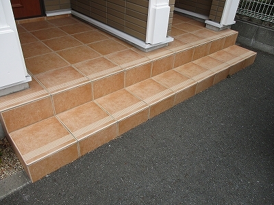 4/10 エントランス