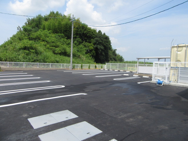 15/23 エントランス