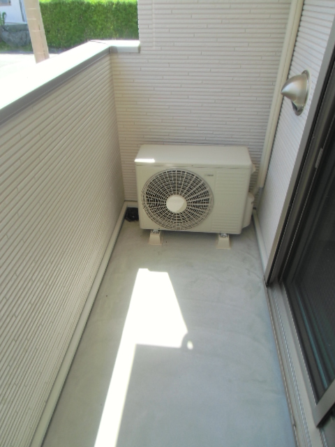 18/28 バルコニー